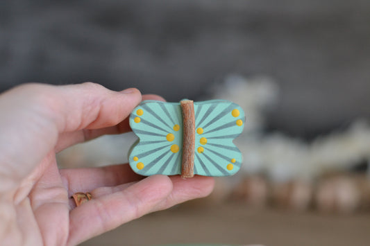 Mini Butterfly. Mint or Pink.