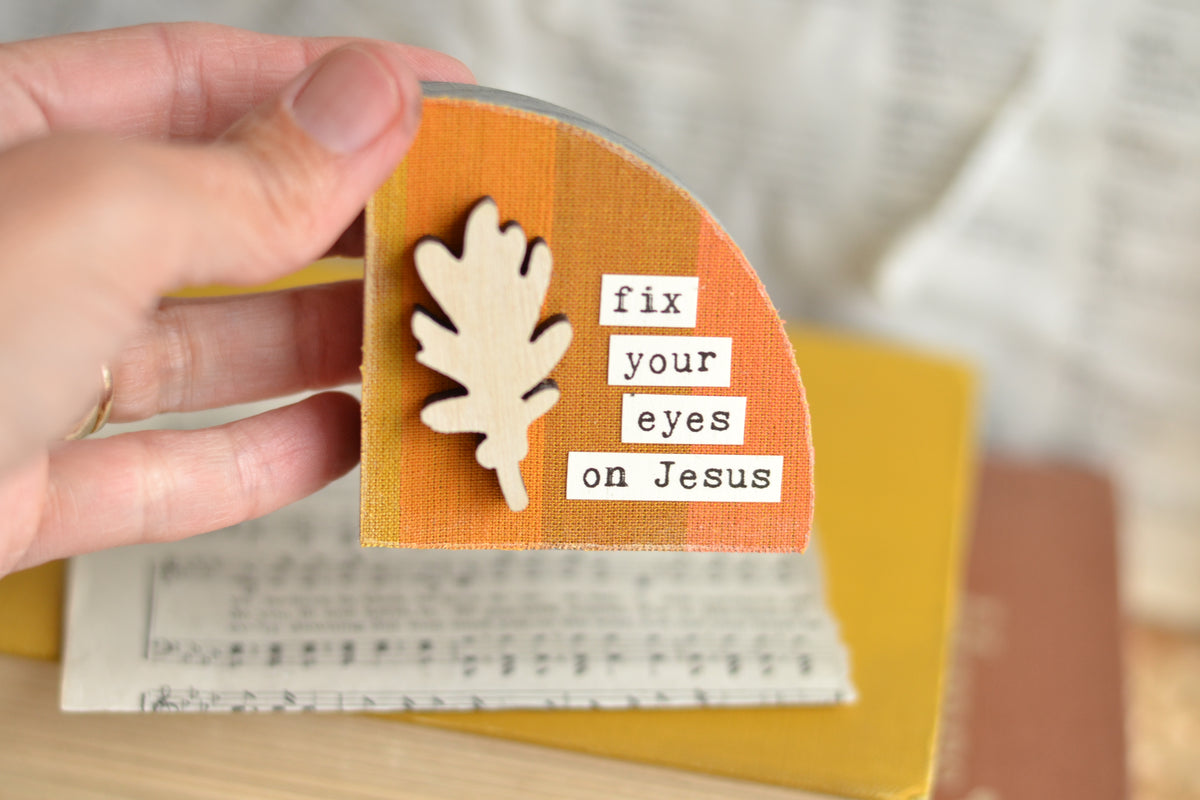 Rustic Fall Wood Block - B21