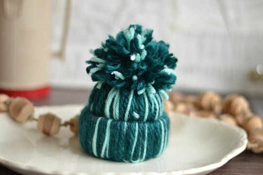 Jumbo Yarn Hat - Turquoise