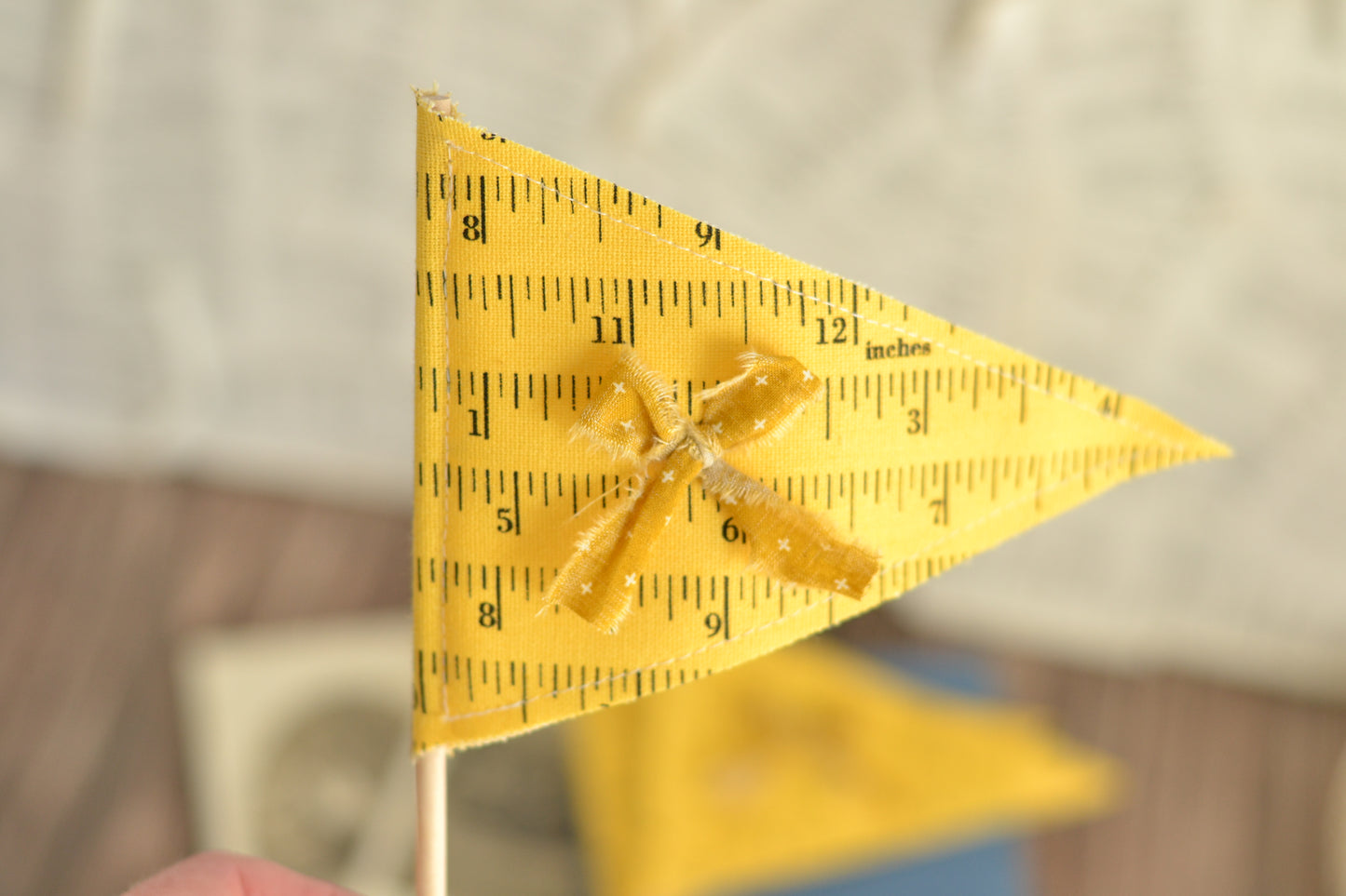 Jumbo Flag Yellow