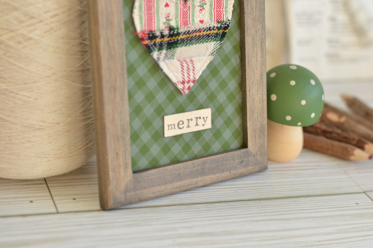 FRAMED Merry Heart Sign G35 - frame included