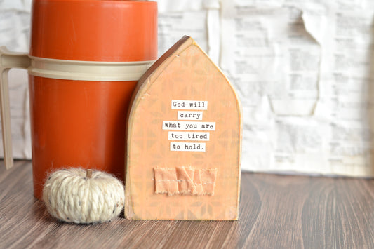 Autumn Cathedral Arch Sign - A39 (Pumpkin Included)