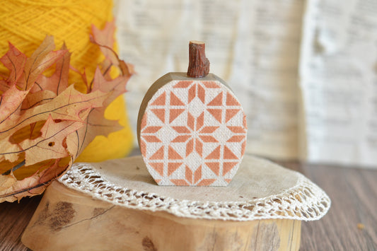 Orange Quilty Wood Pumpkin DR11