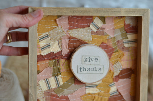 8" x 8" Confetti Quilted Sign