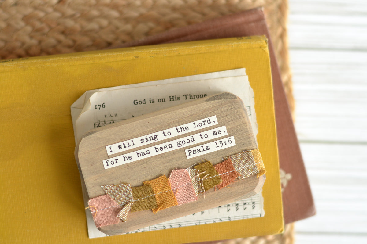 Rustic Fall Wood Block - B14