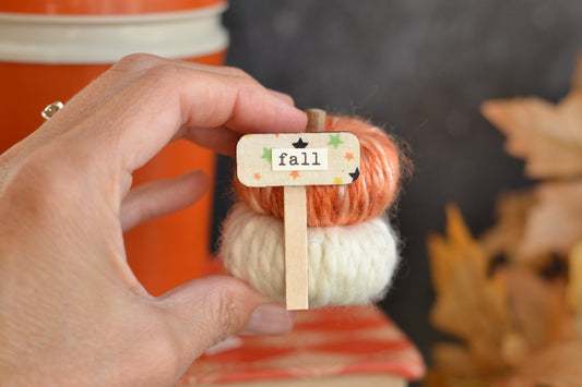 Mini Yarn Pumpkin Stack - Fall Y9