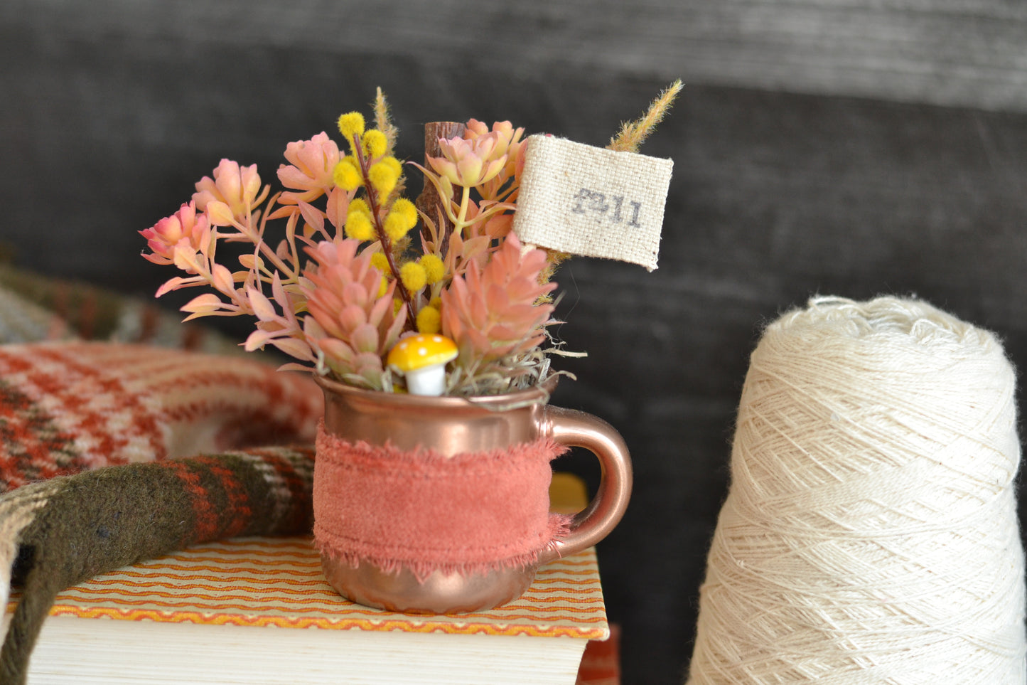 Rose Gold Floral Mini Mug - F31