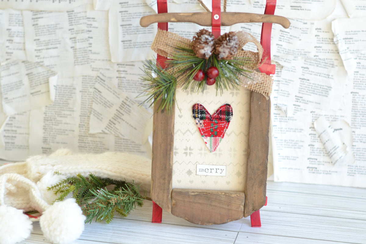 Sled Frame with Quilted Heart Canvas