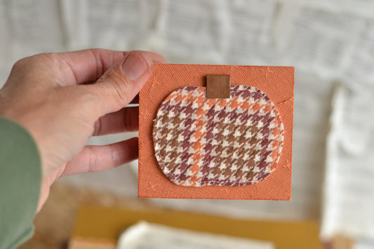 Fabric Pumpkin Wood Block - B10