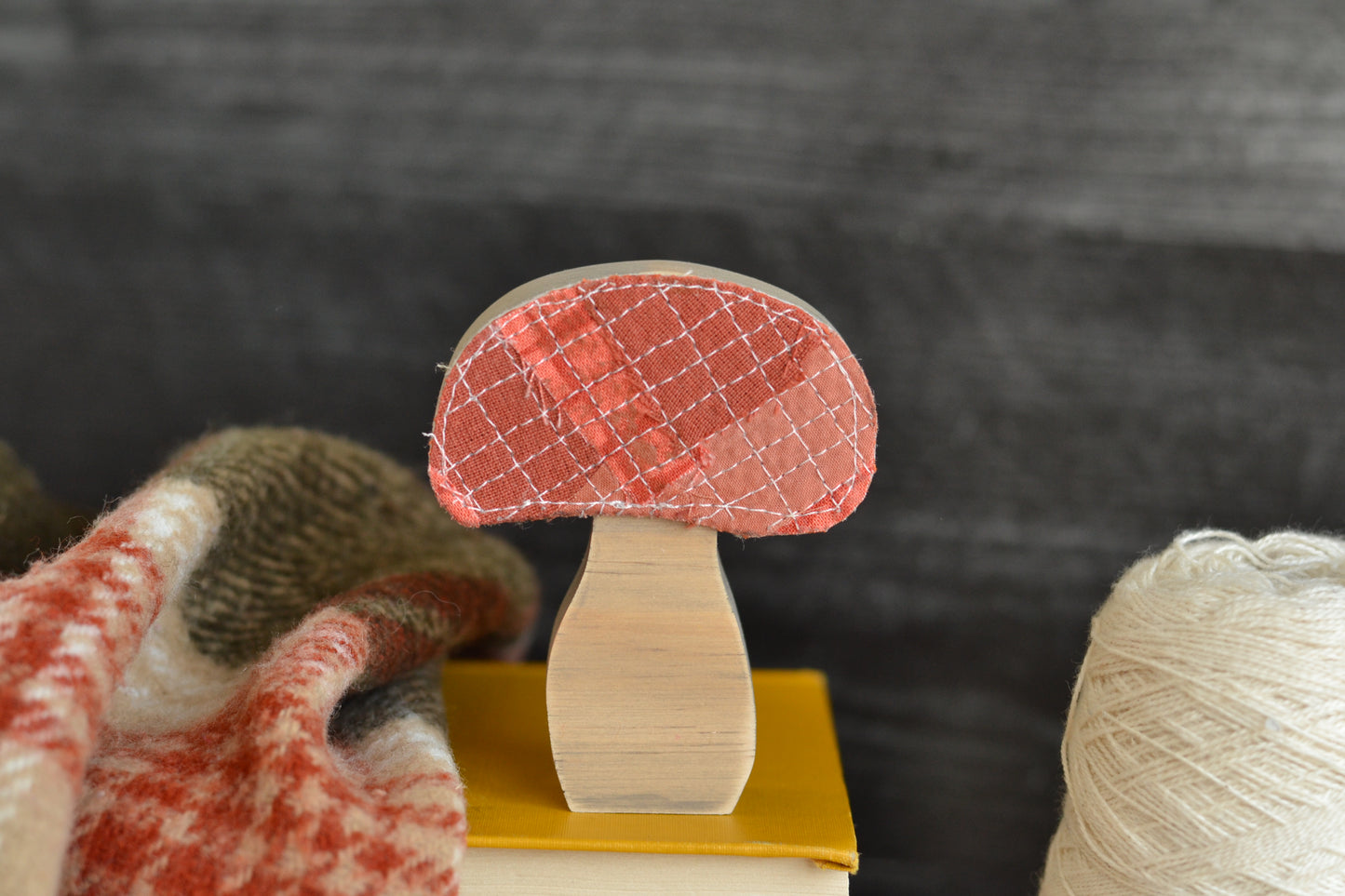 Confetti Quilted Wood Mushroom - Dark Orange