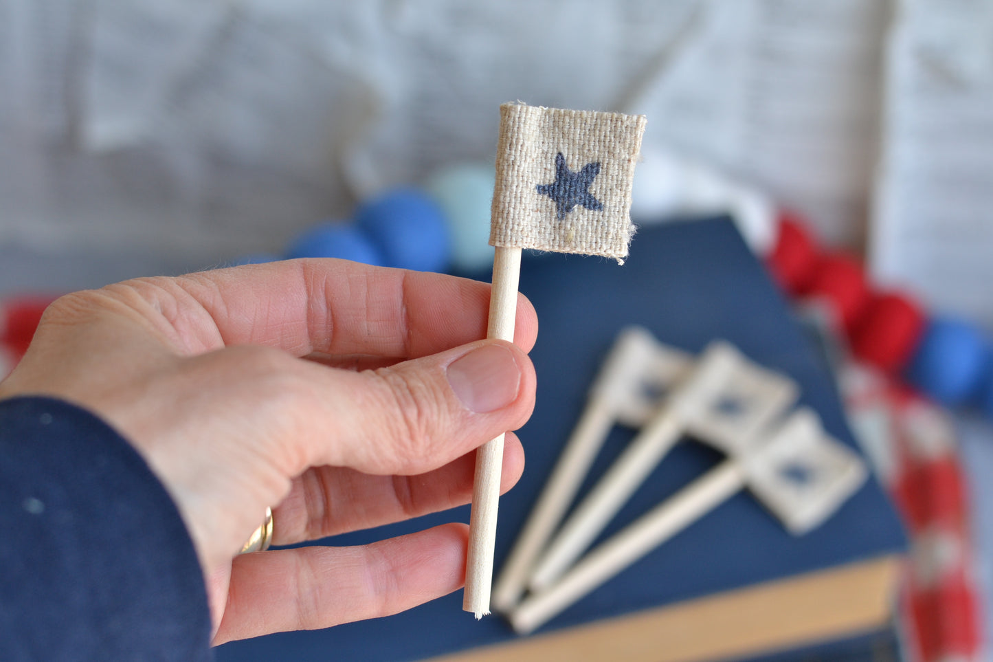 Mini Flags NAVY STAR - Set of FOUR