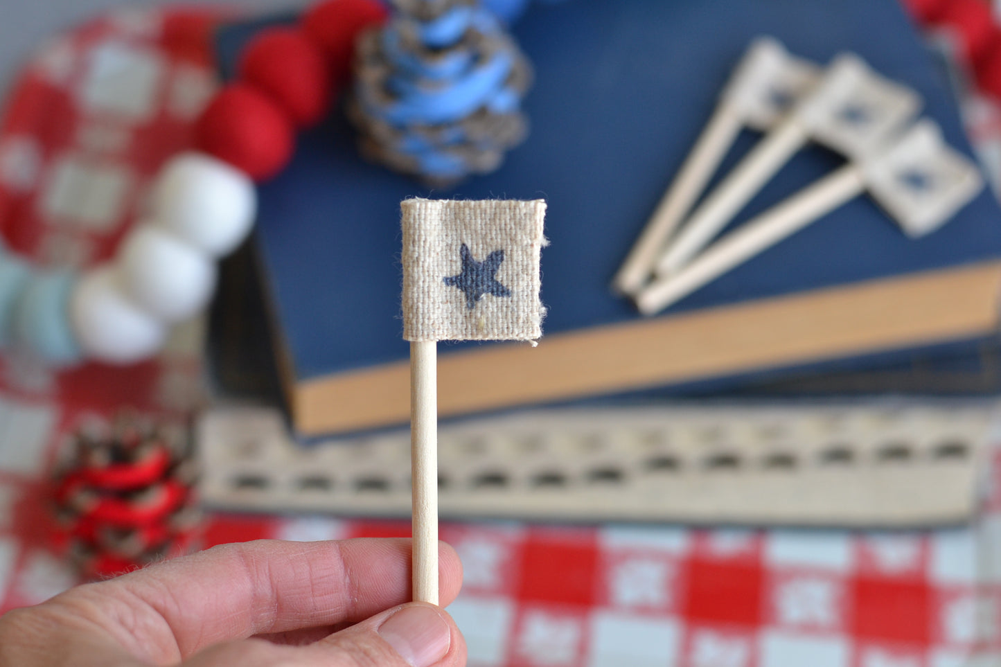 Mini Flags NAVY STAR - Set of FOUR