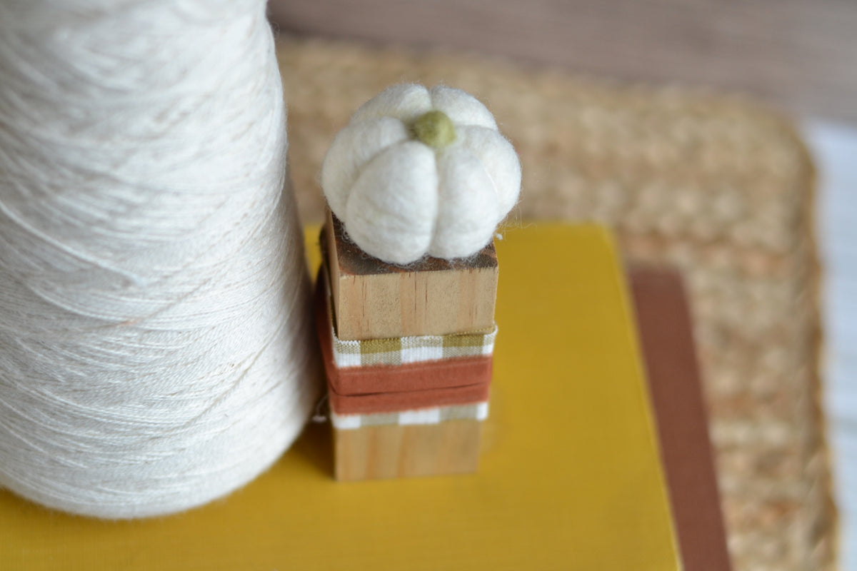 Pumpkin Pedestal with Fabric -B30