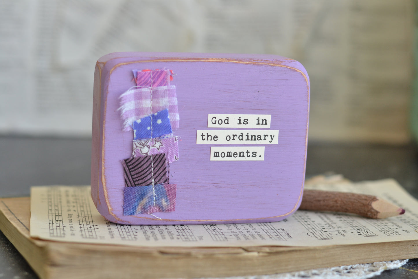 Lavender Sign - P21