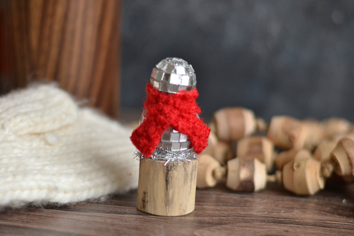 Disco Snowman with Red Boucle Scarf - T16